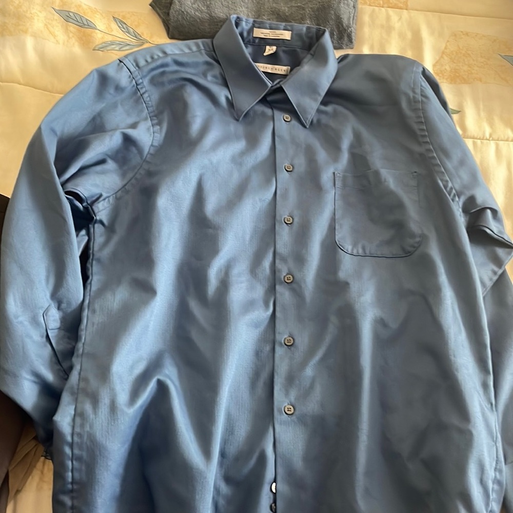 Geoffrey Beene mens sateen dress shirt 16.5x34/35